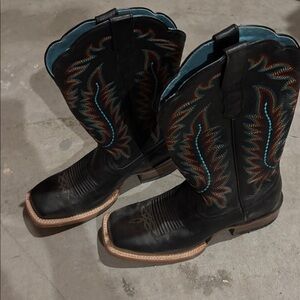 Black Cowboy Boots with Colorful Embroidery